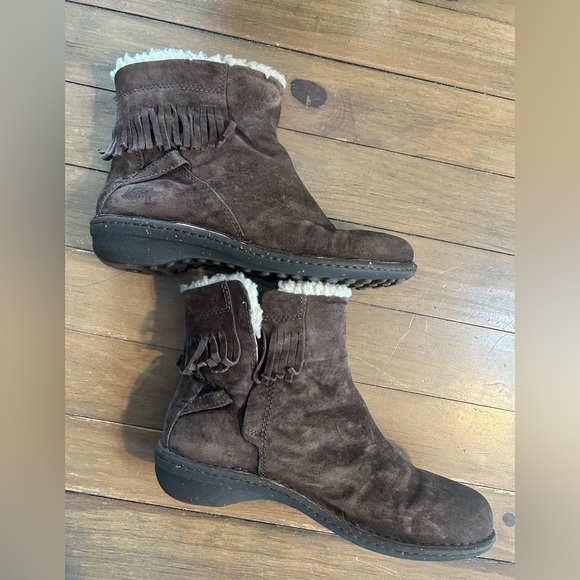 UGG Shoes - UGG Leather Suede Brown Ankle Boots with Fringe